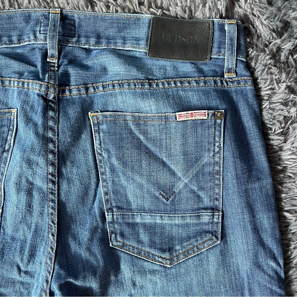 Hudson Jeans Button Fly Jeans Made in the USA Blue Medium Dark Washed 34x32